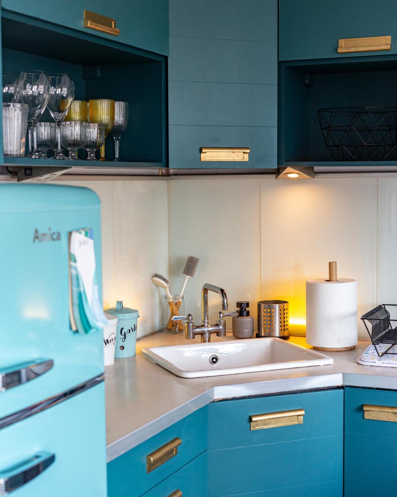 Iron Sunset Apartment วอร์ซอ ภายนอก รูปภาพ